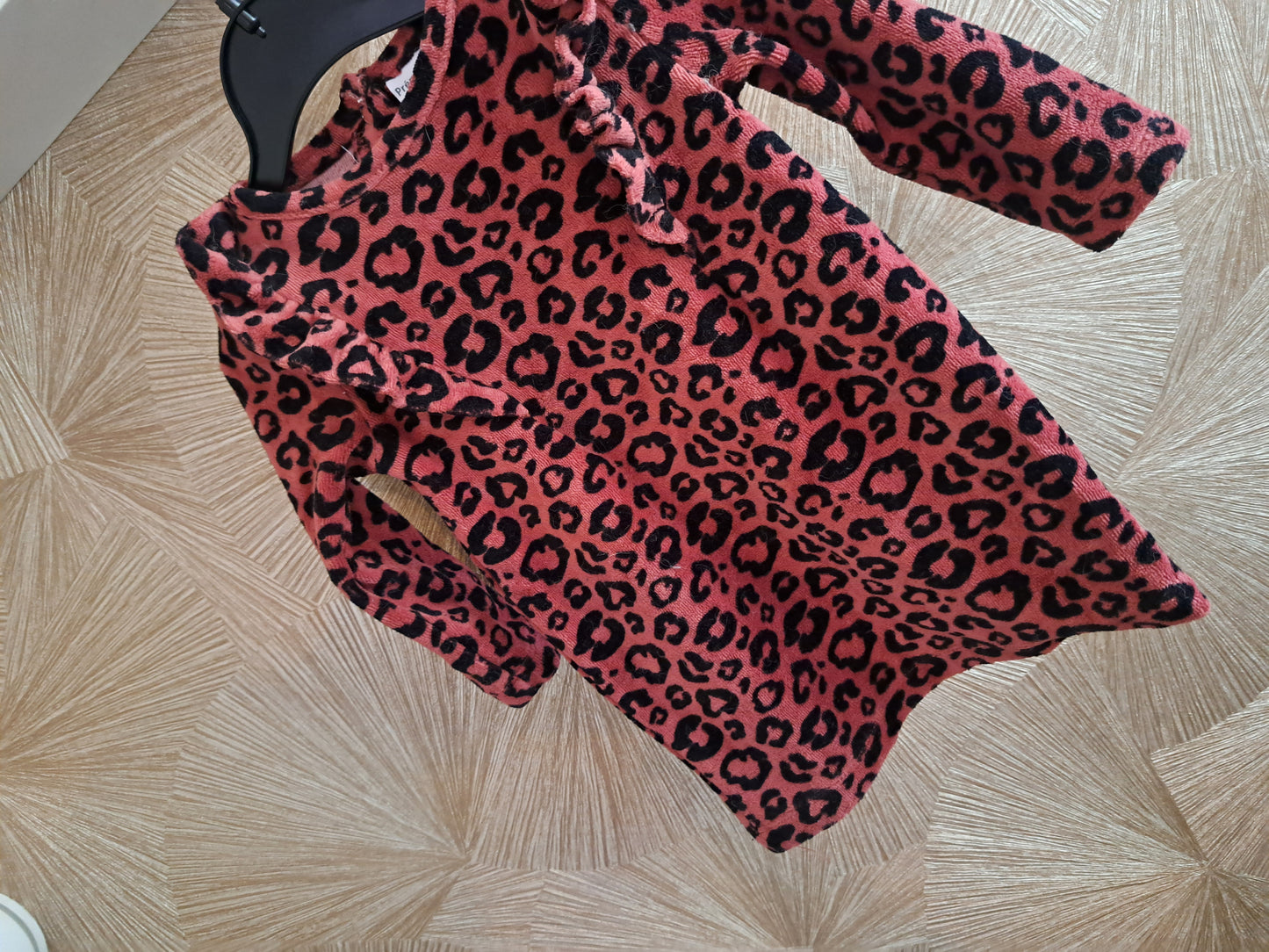 Panter - herfstjurkje 🐆
