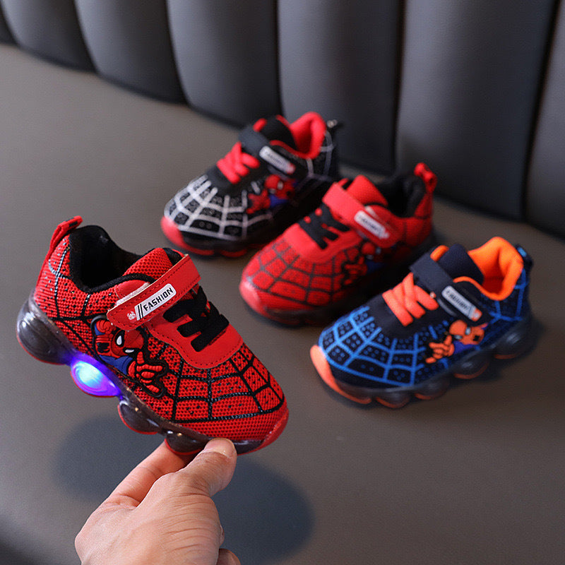 ByJamila - Superheld Sneakers met Lampjes π·οΈπ