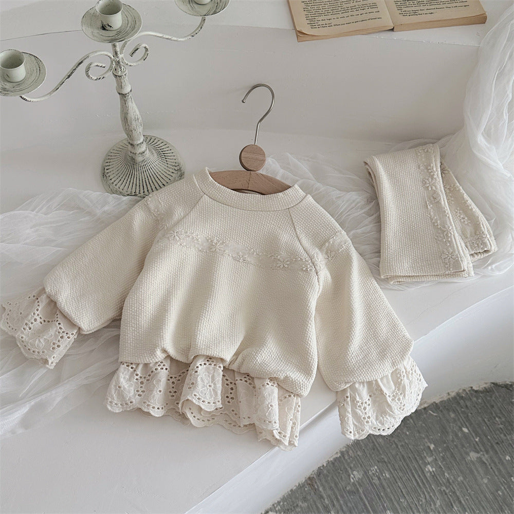 ByJamila β Cozy Set met Broderie Kraagje & Flair Broekje πΈπ