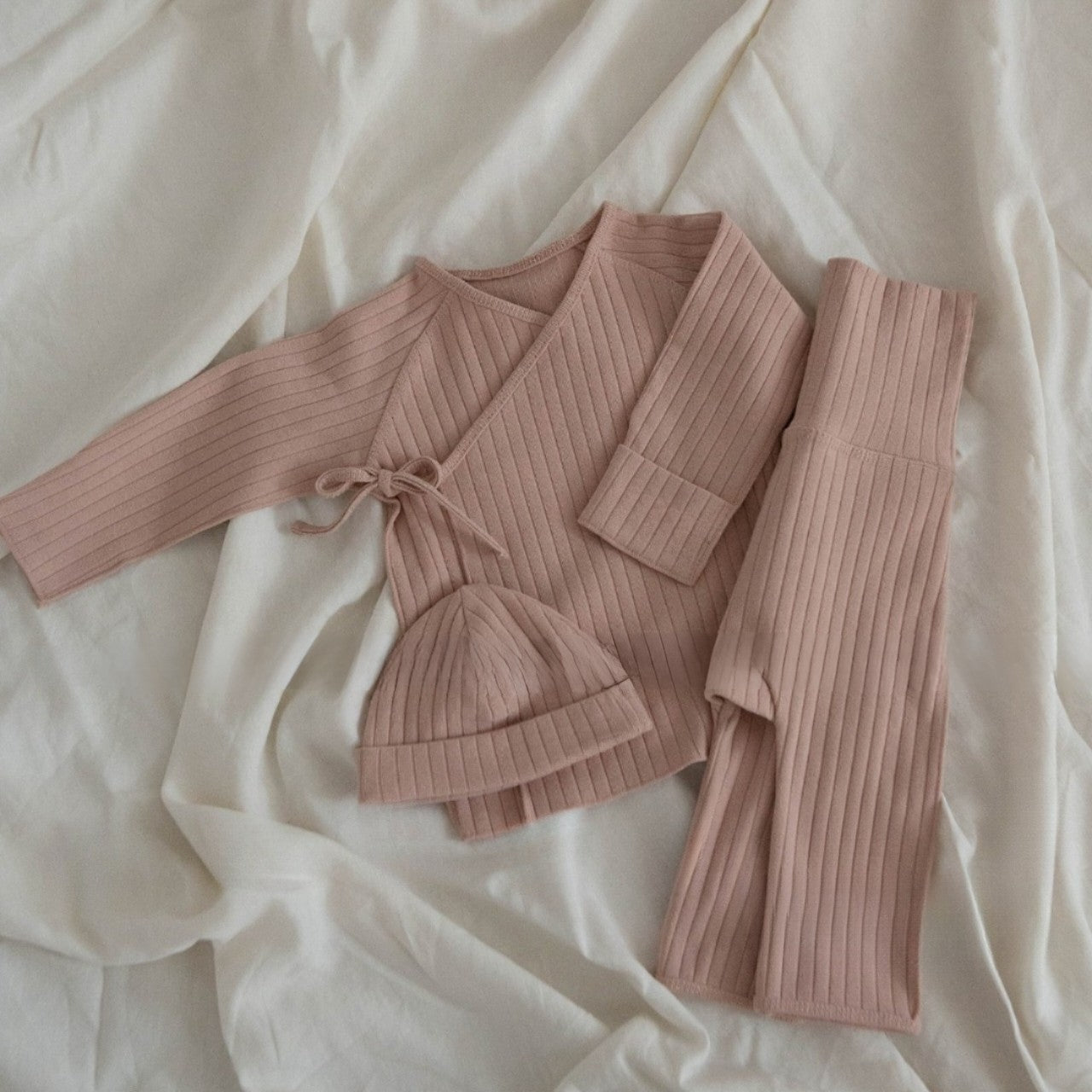 ByJamila β Heerlijk Babysetje met Mutsje πΌπ