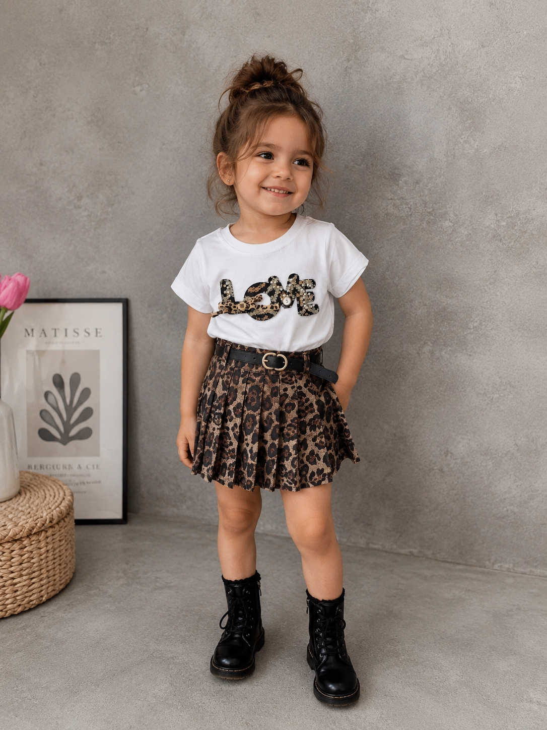 Panterrokje met wit shirtje met kralen & steentjes – set of los 🐆🤍✨