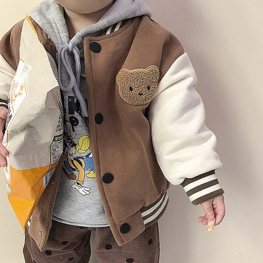 ByJamila – Baby Baseball Jacket met Beer 🧸❄️