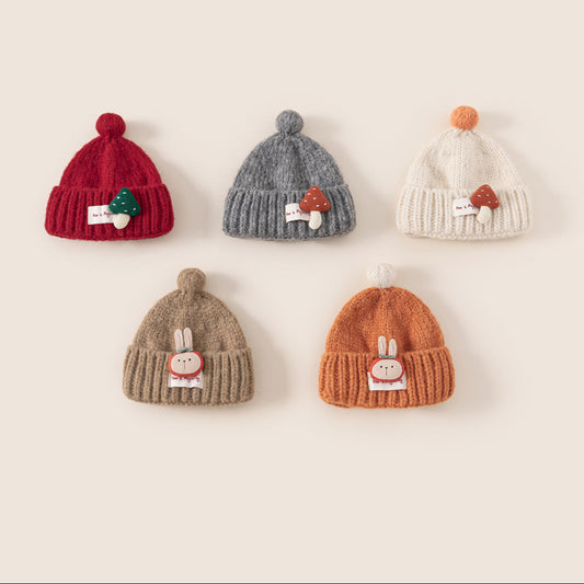 ByJamila – Cozy Knit Beanies 🧶❄️💛