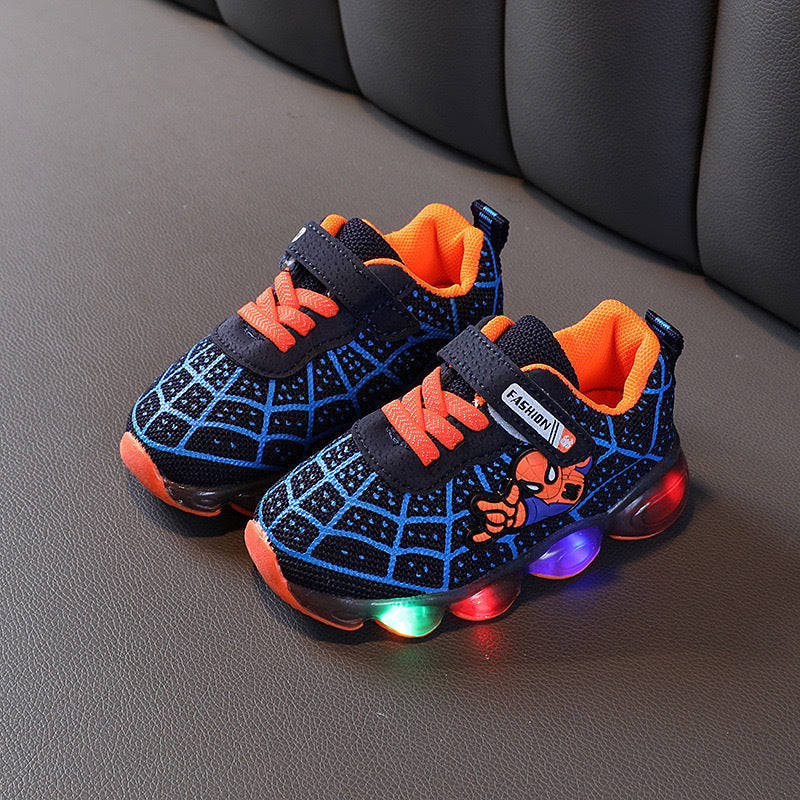 ByJamila - Superheld Sneakers met Lampjes 🕷️👟