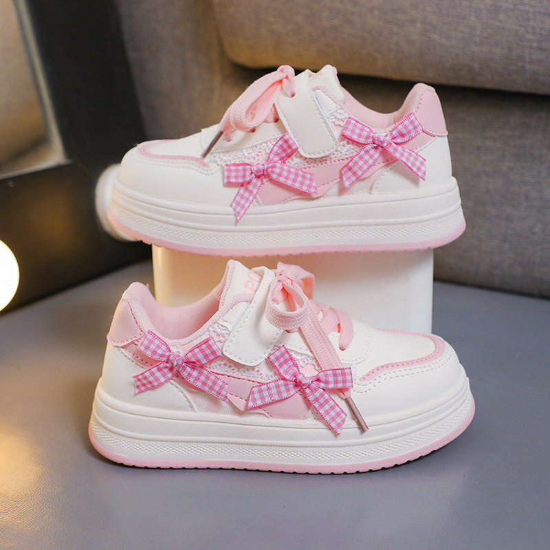 ByJamila – Sneakers met Strikje “Sweet Steps” ✨