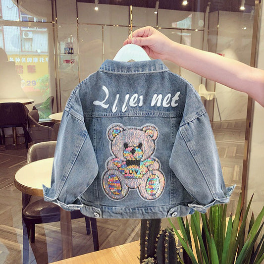 Spijkerjasje met geborduurde steentjes & parels – uniek & luxe ✨👖