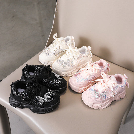 ByJamila – Blingbling Sneakers met Vlindertjes 🦋✨