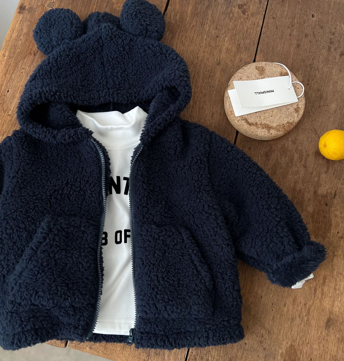 ByJamila – Lekker Fluffy Vest met Berenoortjes 🐻✨
