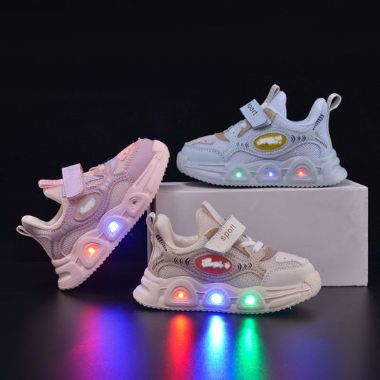 ByJamila – Simpele Sneakers met Klittenband & Lampjes ✨👟