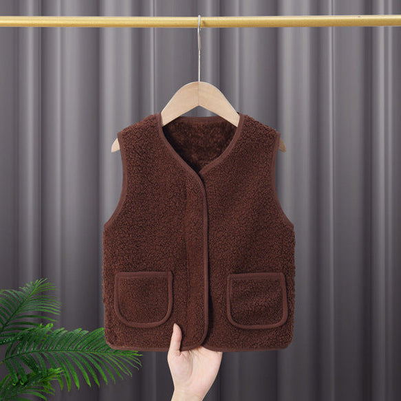 Fluffy vestje zonder mouwen – zacht & knuffelbaar 🤍☁️