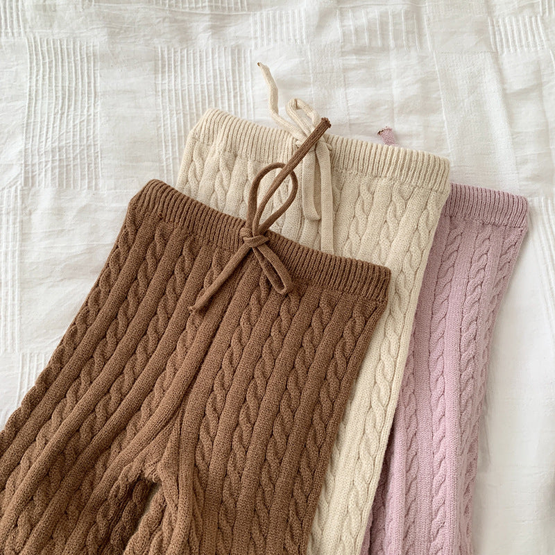 ByJamila – Cozy Unisex Set met Twistdetail 🌸💙