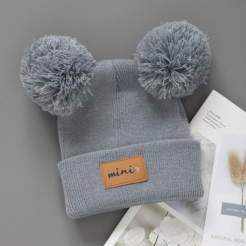 ByJamila – Mini Muts met Schattige Bolletjes 🧶✨