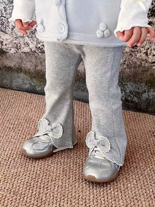 Grijze Flairlegging met Strikjes 🎀🩶 (Matching Set met Bloemetjes Blouse 🤍🌸)