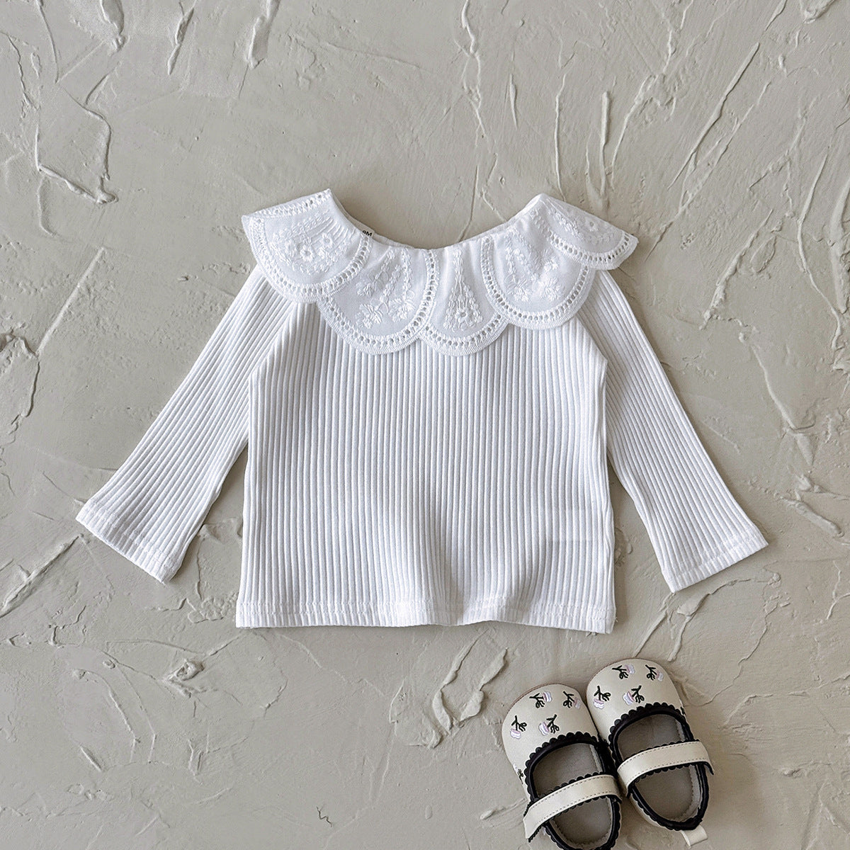 ByJamila – Baby Meisjes Top met Kantdetails 🌸🤍