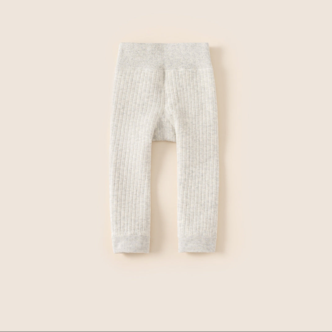 ByJamila – Soft Knit Baby Cotton Broekje 🧸🤍