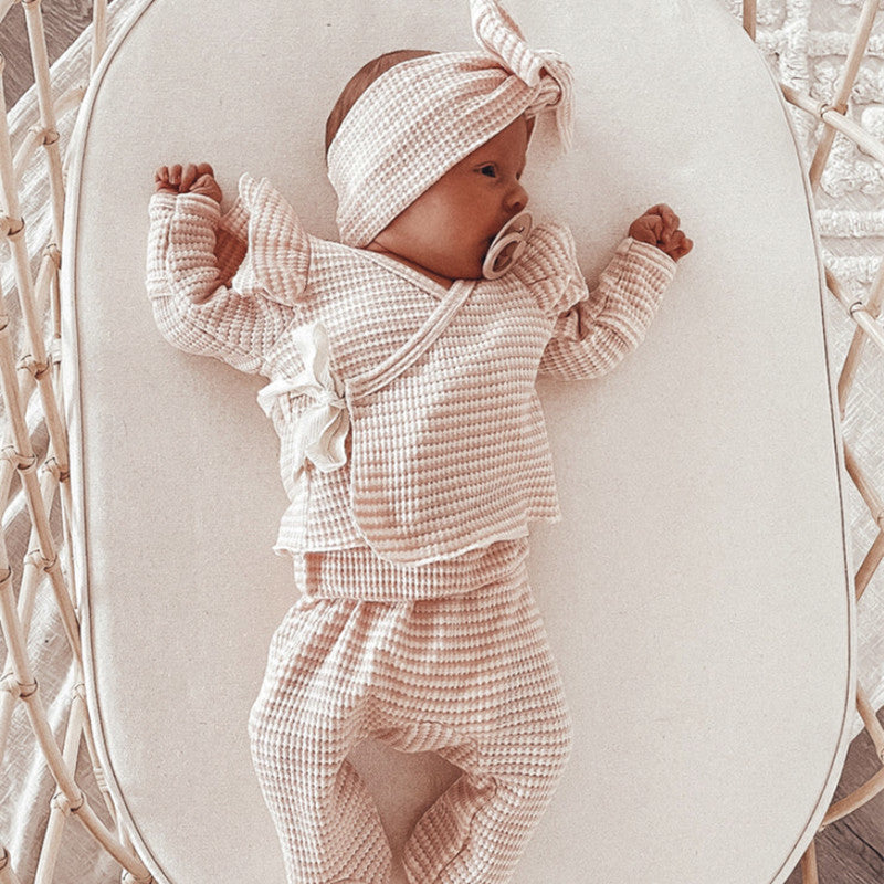 ByJamila – Lief Babysetje met Roezeltjes 🌸💖