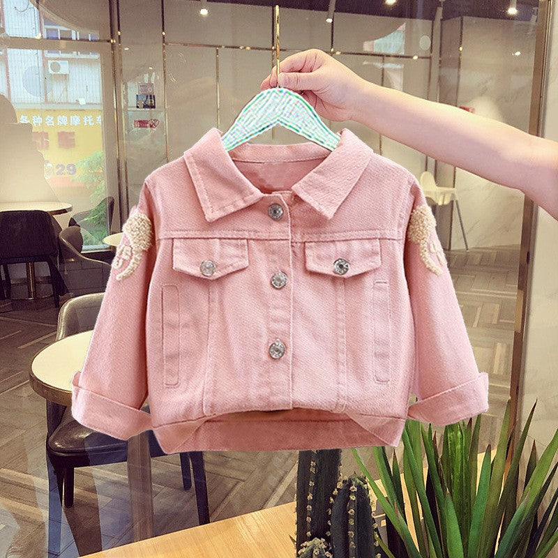 Roze spijkerjasje met geborduurde steentjes & parels – uniek & luxe ✨👖