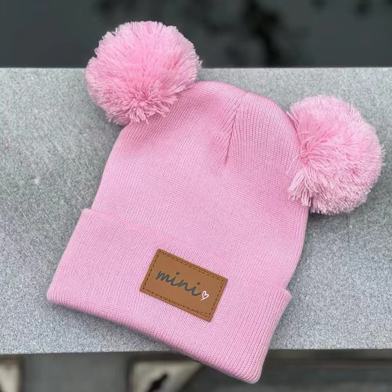 ByJamila – Mini Muts met Schattige Bolletjes 🧶✨